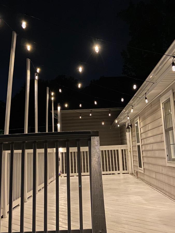 Modern 3-Bedroom, Big Fence Yard, Pets Stay Free دورهام المظهر الخارجي الصورة