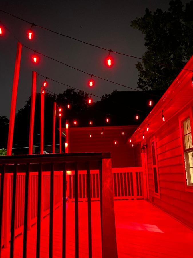 Modern 3-Bedroom, Big Fence Yard, Pets Stay Free دورهام المظهر الخارجي الصورة